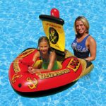 Inflatable Air Mattress Pirate Ship Water Gun Children's Pool Party Float Toys For Adults Inflable Swimming Circle Rubber Ring